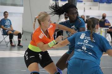  El Rocasa vuelve a marcar las diferencias para afianzarse en el liderato/TA.